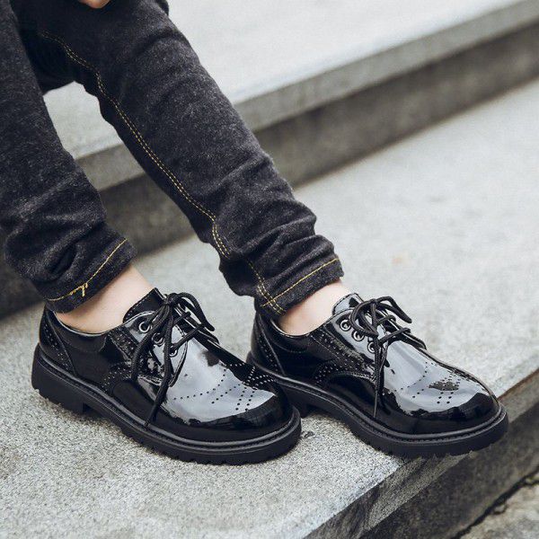 Children's leather shoes, boys' middle and high school children's primary school children's small leather shoes, Korean version, soft soled flower children's black performance shoes 