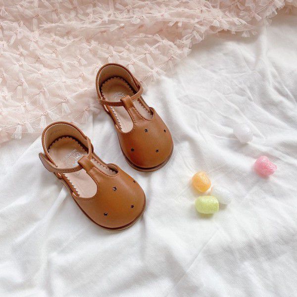 Girls' leather shoes, spring and summer new Korean children's shoes, hollowed out children's princess shoes, soft soled Velcro baby shoes 