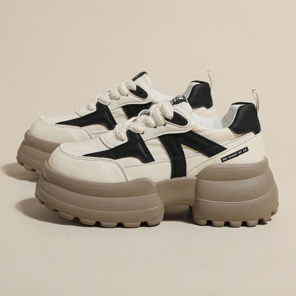 Thick soled spring new style sponge cake shoes for women's versatile and elevated sports casual shoes 