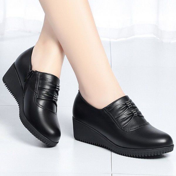 Spring and Autumn Soft Sole Women's Genuine Leathe...