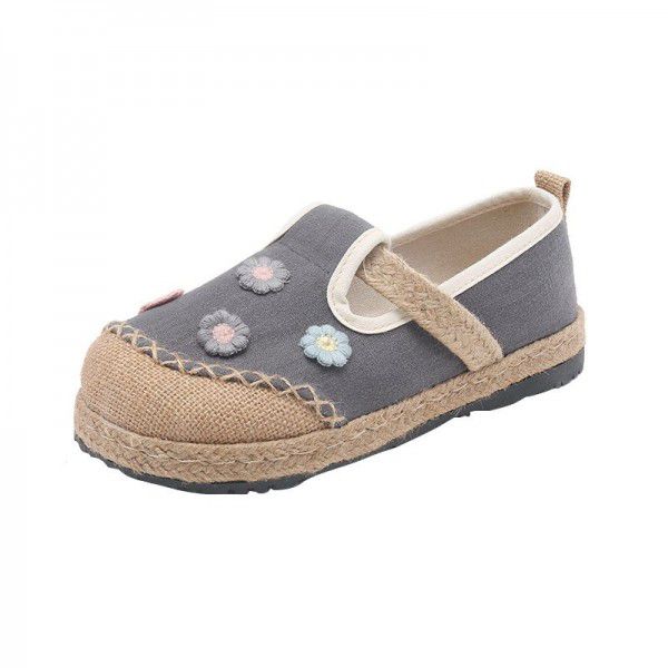 Spring casual shoes, literary and ethnic style, women's single shoes, lazy people, flat heels, casual shallow cut cotton and linen embroidered shoes, women 
