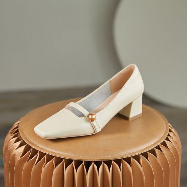 French retro single shoe women's middle heel new thick heel cowhide square toe shallow cut Mary Jane women's shoes 