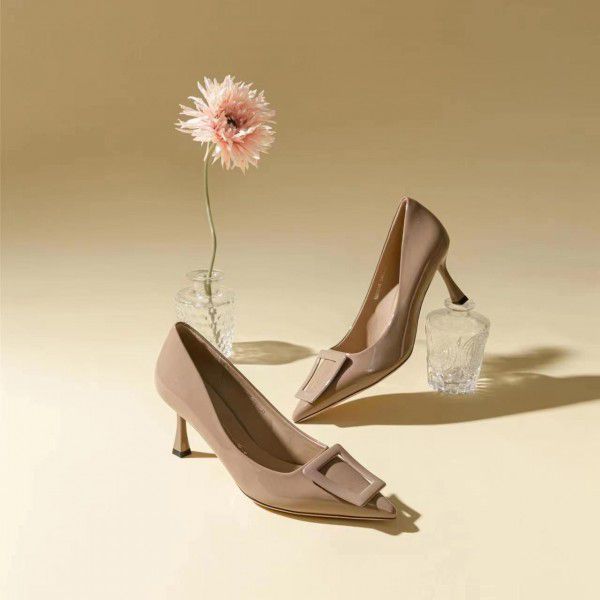Soft leather pointed thin heels, fashionable high heels, women's spring and summer new Korean version square buckle shallow mouth non grinding sole shoes 