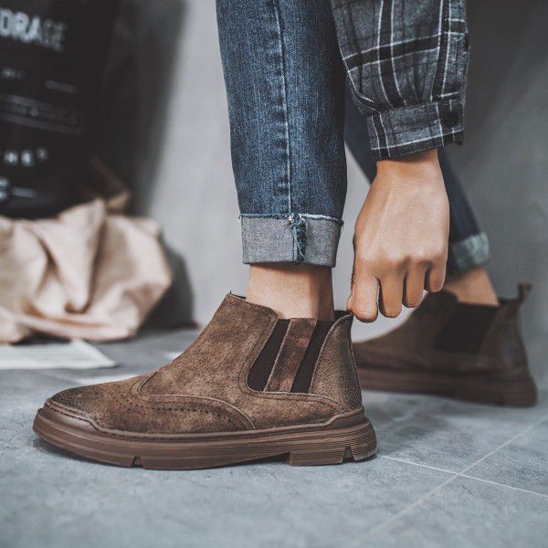 Autumn and winter men's work boots, youth men's shoes, pig leather, British outdoor suede, plush Martin boots, men's 