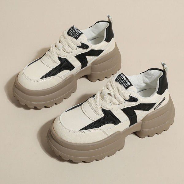 Thick soled spring new style sponge cake shoes for women's versatile and elevated sports casual shoes 