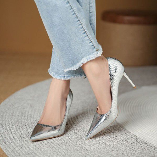 Sexy gold snake patterned high heels for women's new slim heeled pointed wedding shoes for banquet women's shoes 