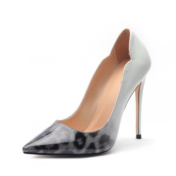 Black patent leather high heels, women's slim heels, pointed toe, shallow mouthed party shoes, solid color single shoes, oversized wedding shoes 