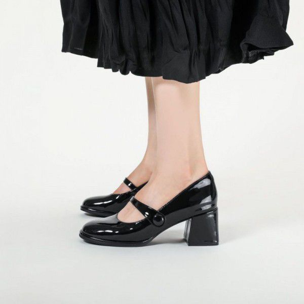 Early Spring New French Round Toe Hepburn Small Leather Shoes Vintage Red Mary Jane Shoes Women's Lacquer Leather High Heels Thick Heels 