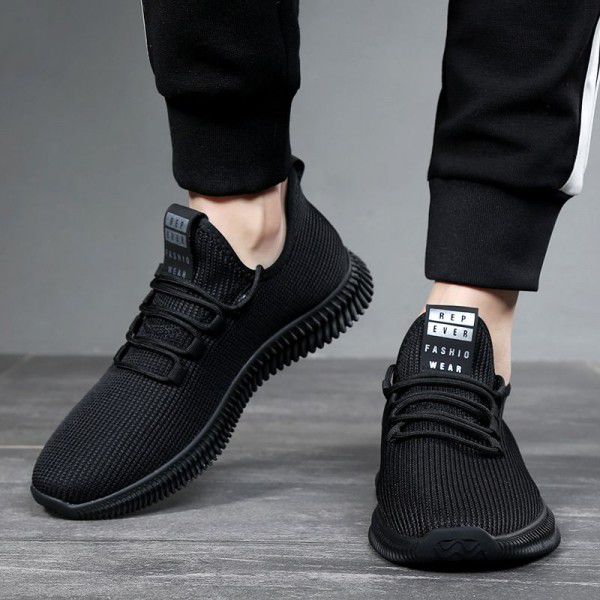 New breathable mesh shoes for men's sports shoes, black men's spring trend, casual fashion, flying weaving shoes for men's shoes 