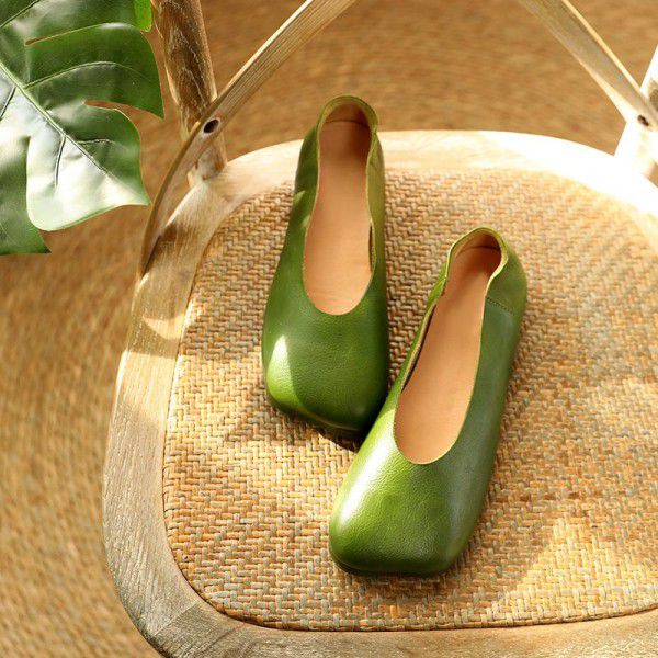 Cowhide square toe soft sole flat heel retro casual women's single shoe genuine leather women's shoes new spring and summer styles 