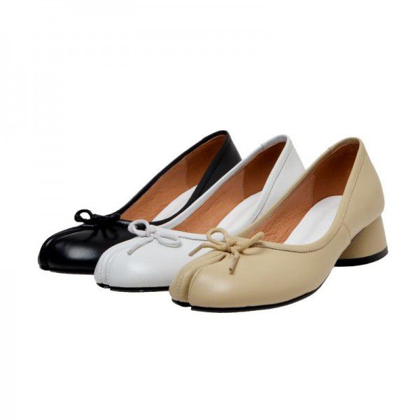 Spring Horseshoe Pig's Feet Shoes Thick Heel, Middle Heel, Bow Toe, Single Shoe, Lazy Little Leather Shoe Trend 