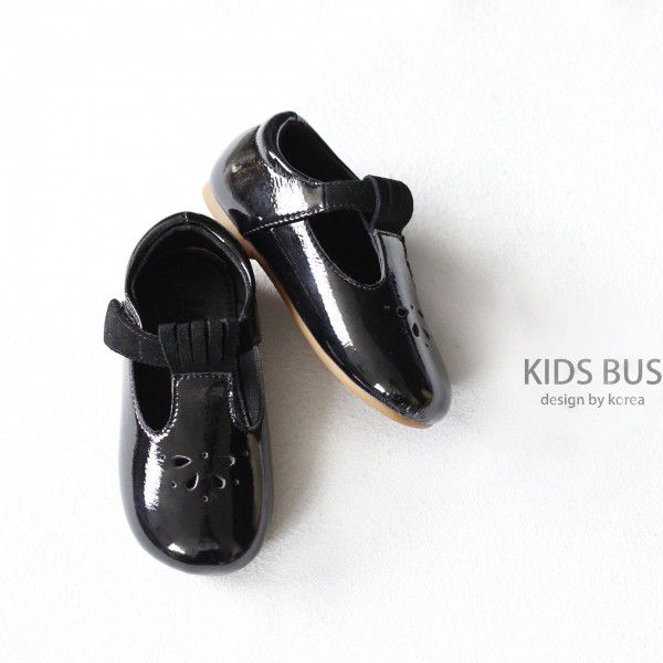 Children's Shoes New Vintage Children's Shoes Female Fashion Little Girl Hollow Breathable Leather Shoes Soft Sole Baby Shoes 