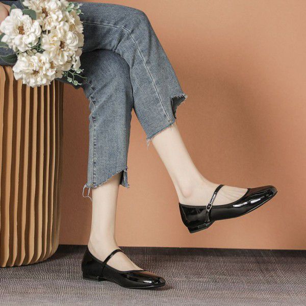 Spring New Versatile Round Head Shallow Mouth Flat Button Strap Mary Jane Ballet Soft Sole Flat Sole Single Shoe Girl 