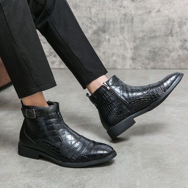 Autumn New Leather Boots Men's Fashion Fit High Top Casual Leather Shoes Pointed Side Zipper Short Boots 