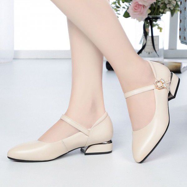 Spring and Autumn New Korean Version Medium Heel Shallow Mouth Work Shoes Flat Heel Thick Heel Red Wedding Shoes One Button Women's Single Shoes 