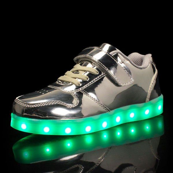 CUHK children's fashionable Student activism shoes with lights 