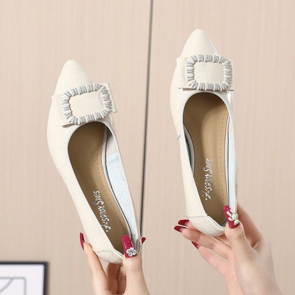 Pointed high heels, black slim heels, simple and versatile, shallow cut women's single shoes 