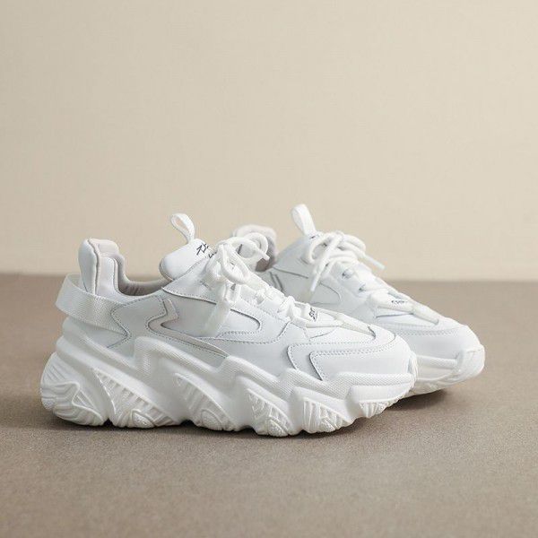 New style sponge cake sole with plush and damp thick sole sneakers, size 34, dad shoes, girl 