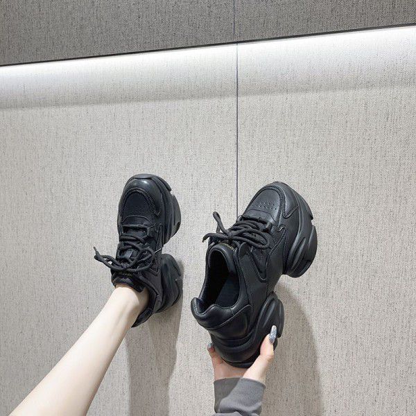 New internet celebrity sports casual shoes Korean version thick sole breathable running shoes 