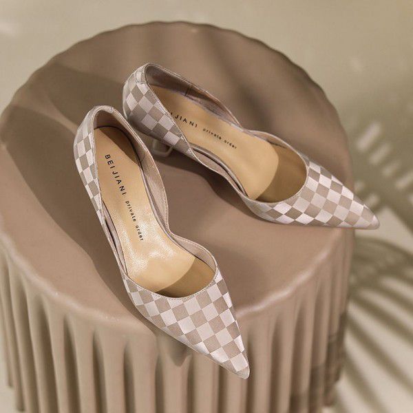 Checkerboard Pointed High Heel Single Shoe Fashionable Elegant Slim Heels 