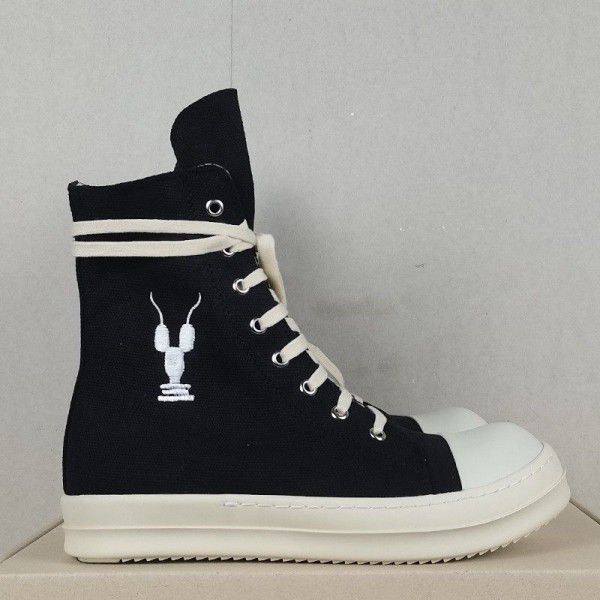 Canvas shoe stitching Martin boots Canvas black round toe flat heel exquisite embroidered canvas shoes 