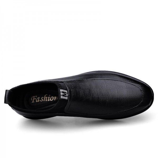 Autumn and winter outdoor mid top leather shoes, four season plush style warm men's soft leather boots, thick soled men's shoes 