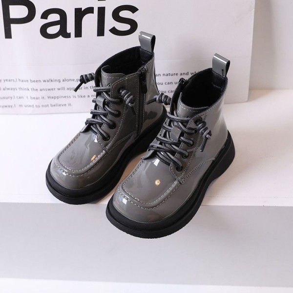 Girls' English style genuine leather Martin boots, square toe mirror black small leather boots, autumn new children's boots, low rise boots 