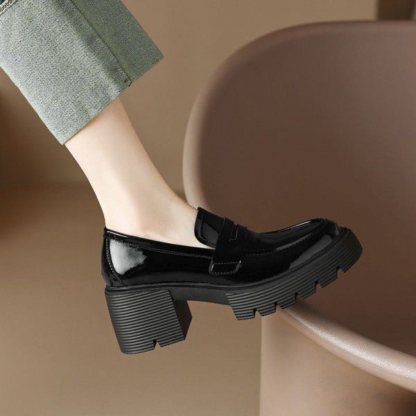 Small leather shoes for women in spring New British style jk thick heel thick soled Slip-on shoe for women's college casual black single shoes 