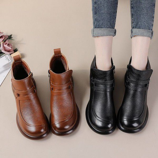 Top layer cowhide retro ethnic Martin boots for women in winter plush women's shoes with thick soles and genuine leather in the middle heel 