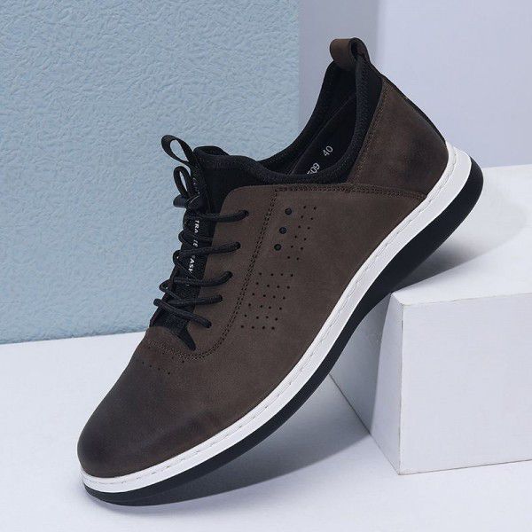 Ultra light, soft, comfortable and breathable men's casual leather shoes, new genuine leather sports trendy men's shoes 