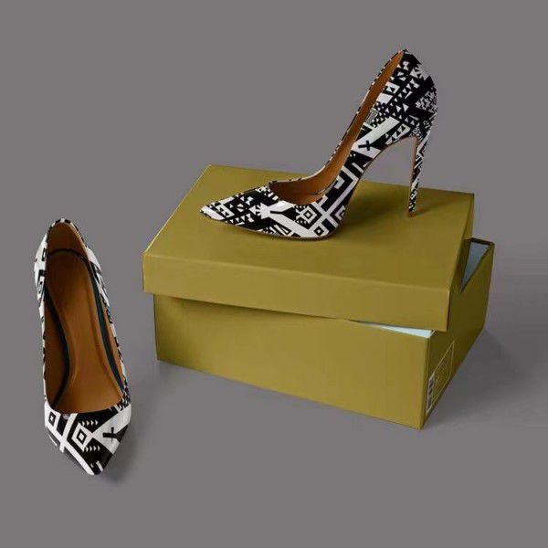 Women's fashion single shoe with pointed print thin heels Women's shoes with high heels 