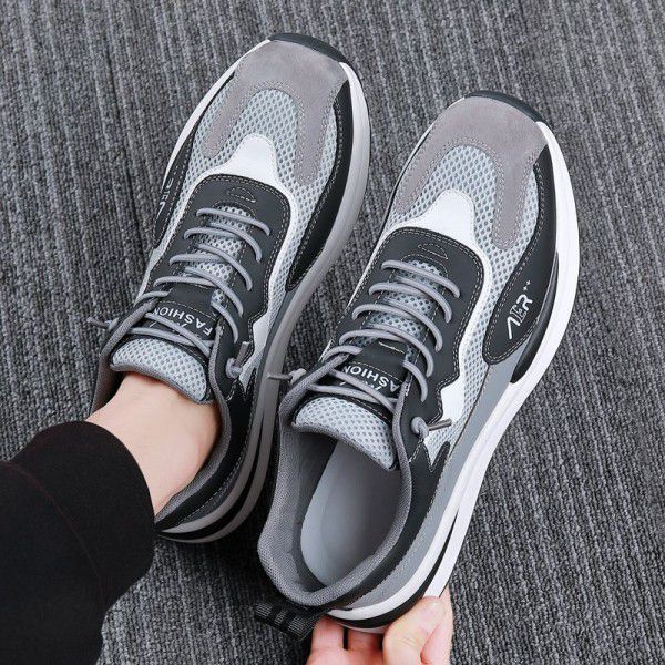 Men's Sports and Casual Shoes Youth Fashion Elastic Feet Shoes Soft Sole Lightweight and Breathable Student Shoes Versatile Fashion Shoes 