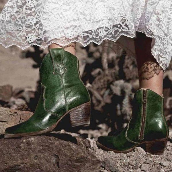 Autumn and Winter New Women's Shoes Pointed Thick Heels Knight Boots Large Short Boots Women's Shoes 