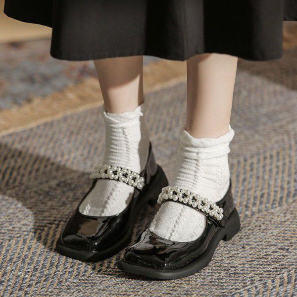 Mary Jane single shoe flat bottom with skirt JK uniform pearl round head lolita cute big head doll small leather shoes female 