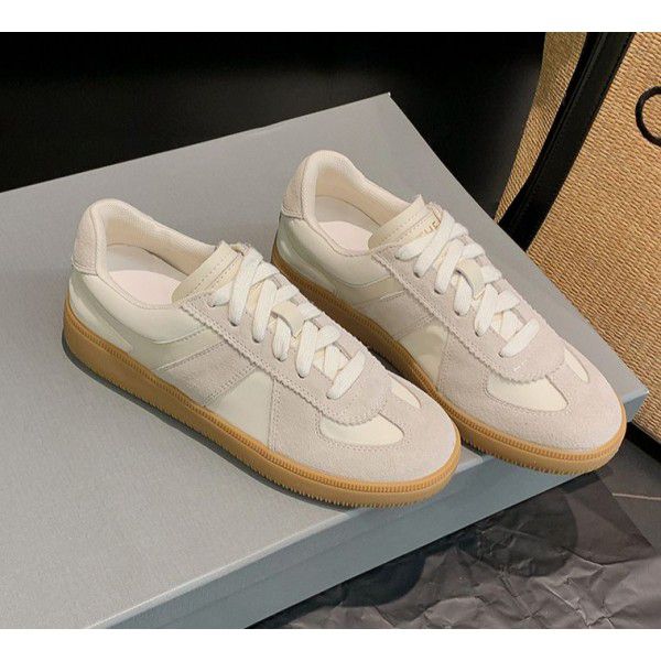 Genuine leather thick sole color matching casual sports shoes, board shoes, women's moral training shoes 