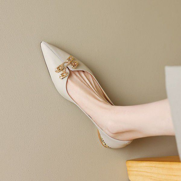 Sharp pointed beige high heels, women's thick heels, new low heeled women's shoes, summer soft leather single shoes 