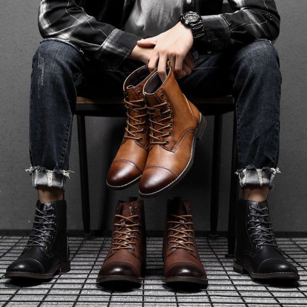 New autumn and winter plush Martin boots for men's oversized pointed vintage leather boots, high top casual leather shoes, cotton boots 