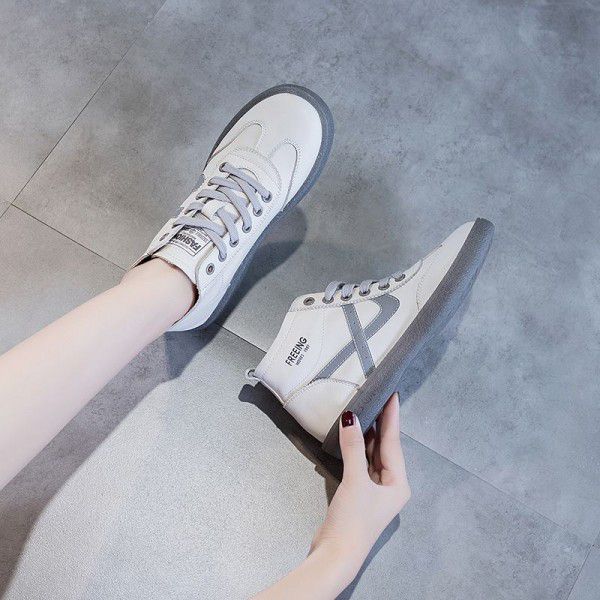 Spring New Genuine Leather Versatile Flat Bottom Sports Casual Board Shoes Cow Rib Small White Shoes 