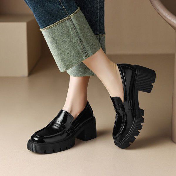 Small leather shoes for women in spring New British style jk thick heel thick soled Slip-on shoe for women's college casual black single shoes 