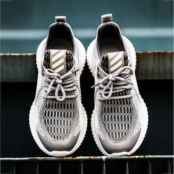 Mesh sports shoes for men, spring new soft sole lightweight running shoes for men, Korean version thick sole dad shoes for men 