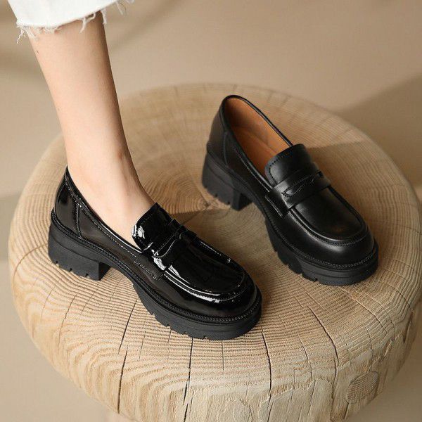 Thick soled full leather Slip-on shoe Spring new thick middle heel round toe small leather shoes cowhide single shoes for women 