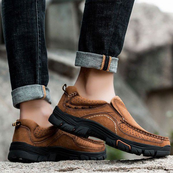 Men's casual shoes, large toe leather shoes, men's top layer cowhide outdoor anti slip hiking shoes, foot covers, men's shoes, wear-resistant work clothes shoes 