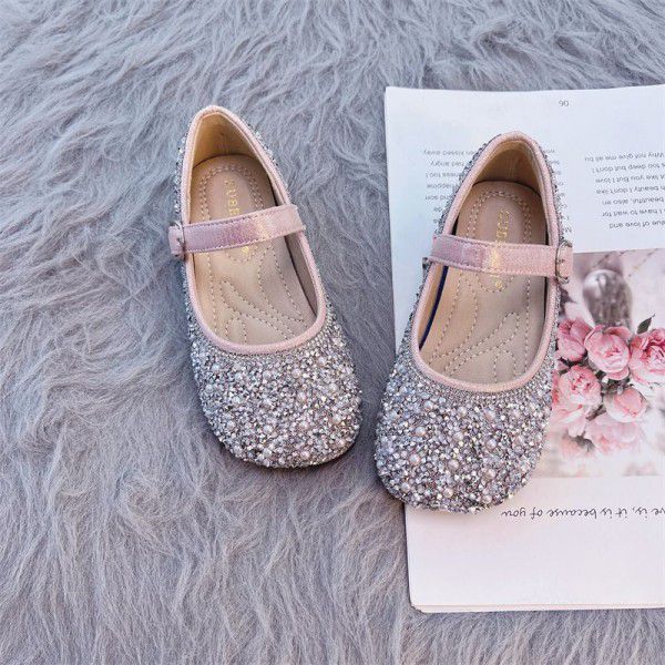 Girls' shoes, princess shoes, winter new children's crystal shoes, baby girls' soft soled shoes, small leather shoes, spring and autumn styles 