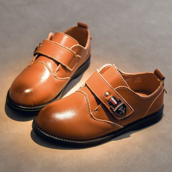 Leather shoes for boys, black performance shoes for middle school students, new soft sole single shoes 