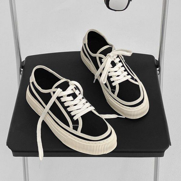 Couple shoes, men's canvas shoes, spring new versatile casual breathable men's shoes, trendy brand black and white color matching single shoes 