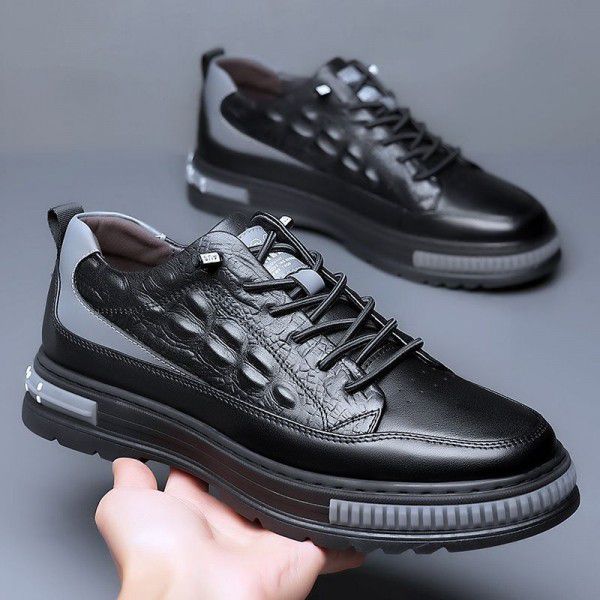 Autumn New Student activism Shoes Wear Fashion Board Shoes Korean Men's Fashion Thick soled Casual Shoes Men 