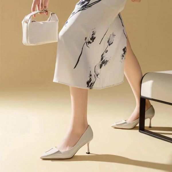 Soft leather pointed thin heels, fashionable high heels, women's spring and summer new Korean version square buckle shallow mouth non grinding sole shoes 