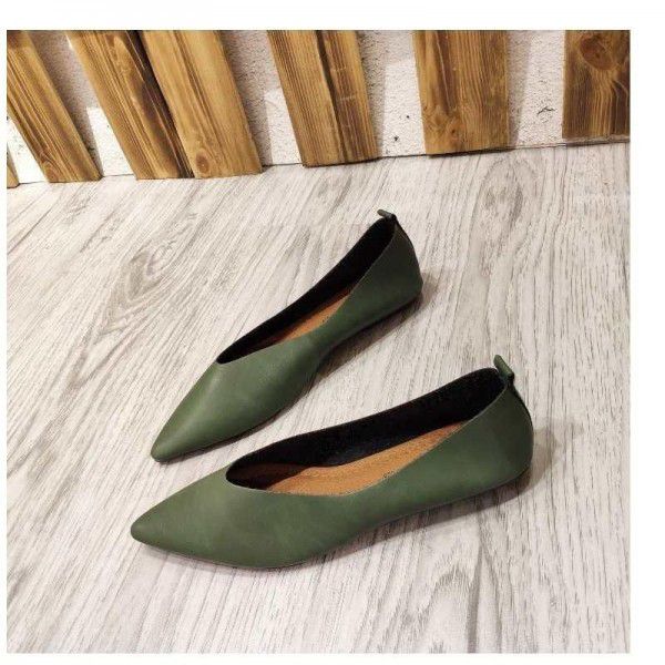 Spring and autumn flat bottomed women's Korean version retro shallow cut large size women's shoes 