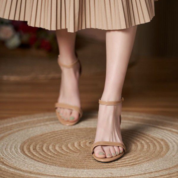 Comfortable soft leather fashionable single shoes for women in spring and summer, new sexy high heels for women in slim heels 