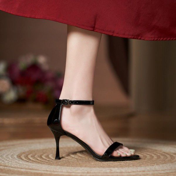 Comfortable soft leather fashionable single shoes for women in spring and summer, new sexy high heels for women in slim heels 